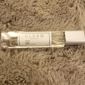 Travel sized 0.17 oz /5ml bottle clean reserve rain
